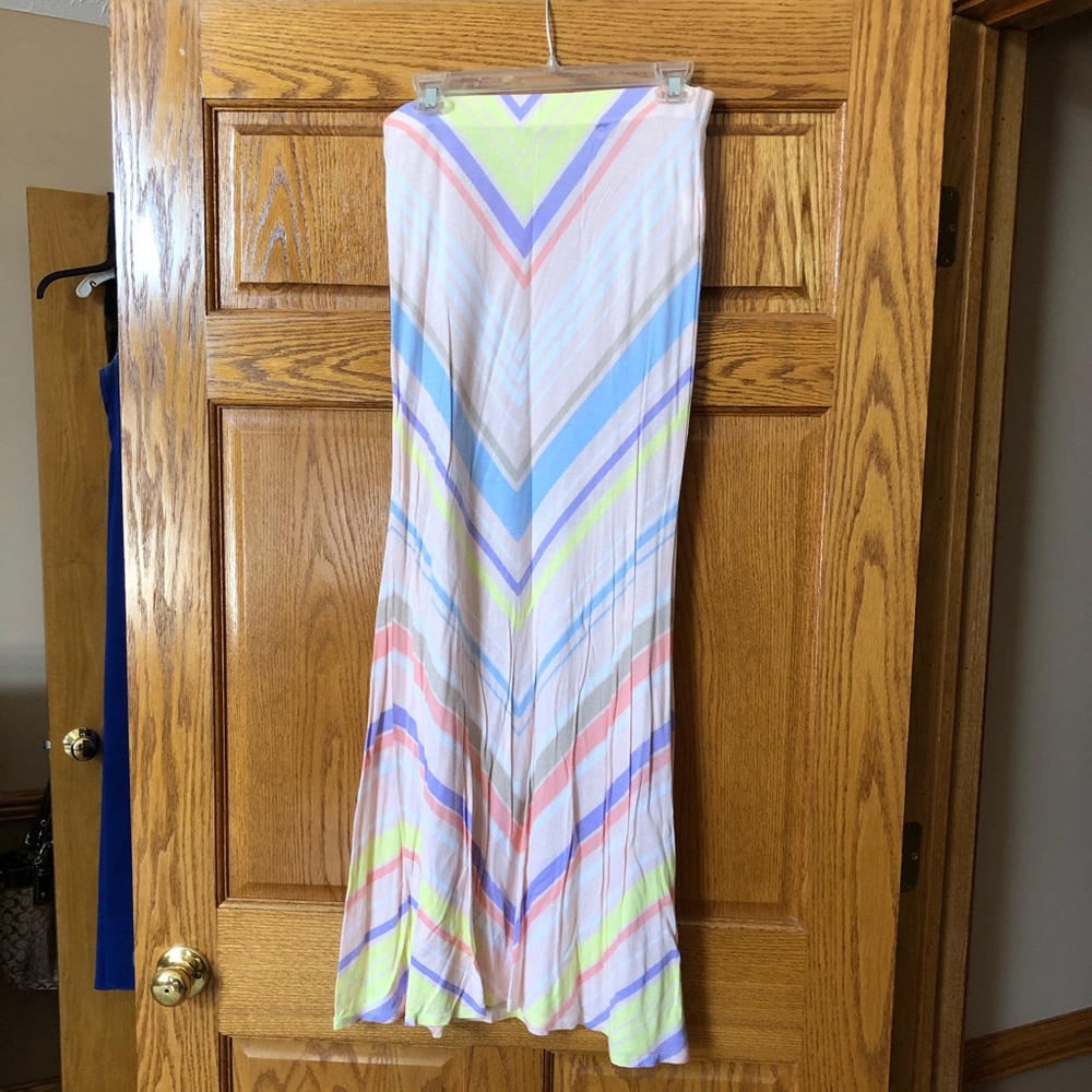 Pink chevron maxi skirt